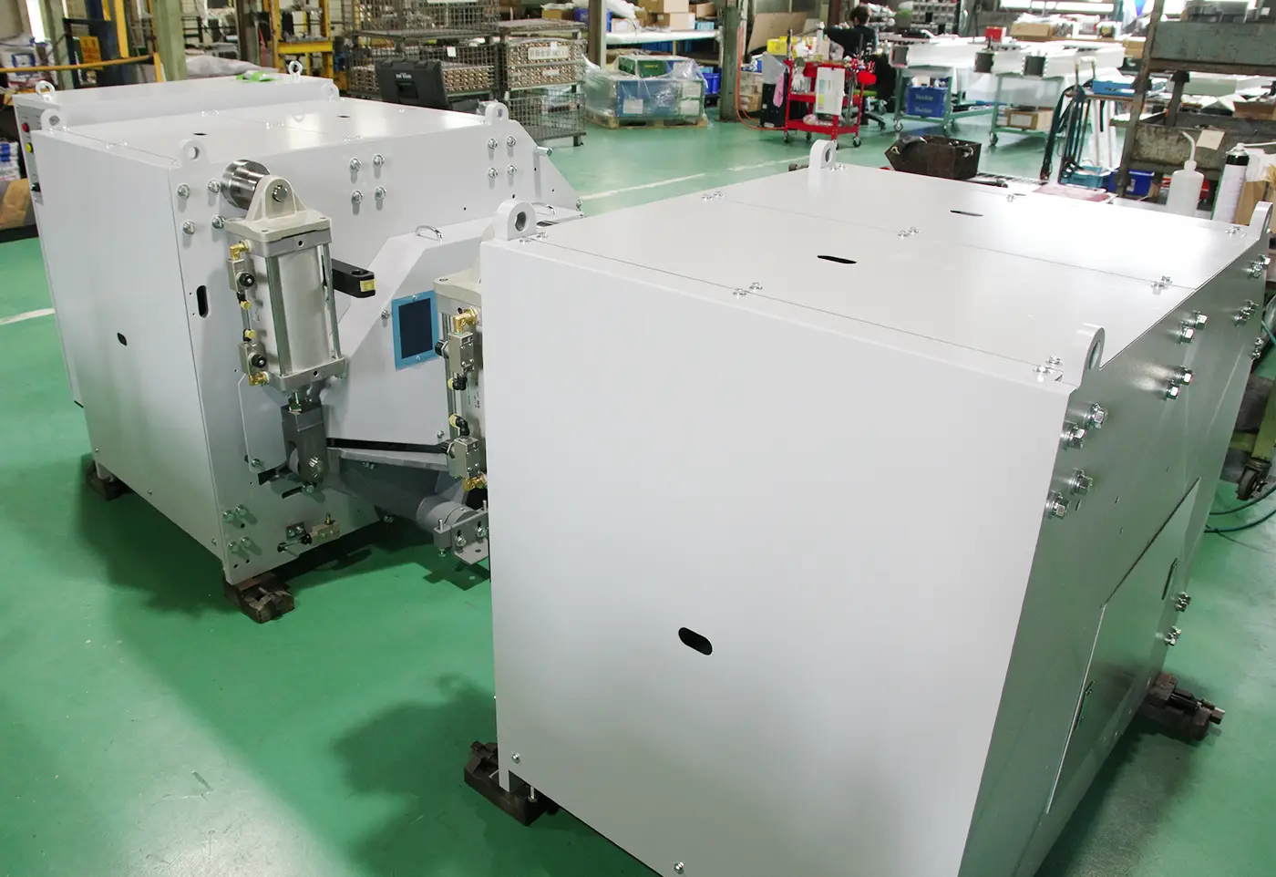 製織準備機械サプライスタンドの製造の様子